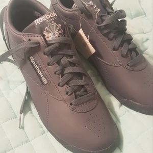 NWT Reebok Classics Grayish Blue